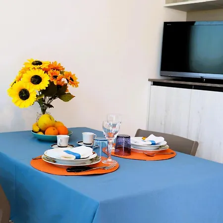 La Di Maddalena E Andrea